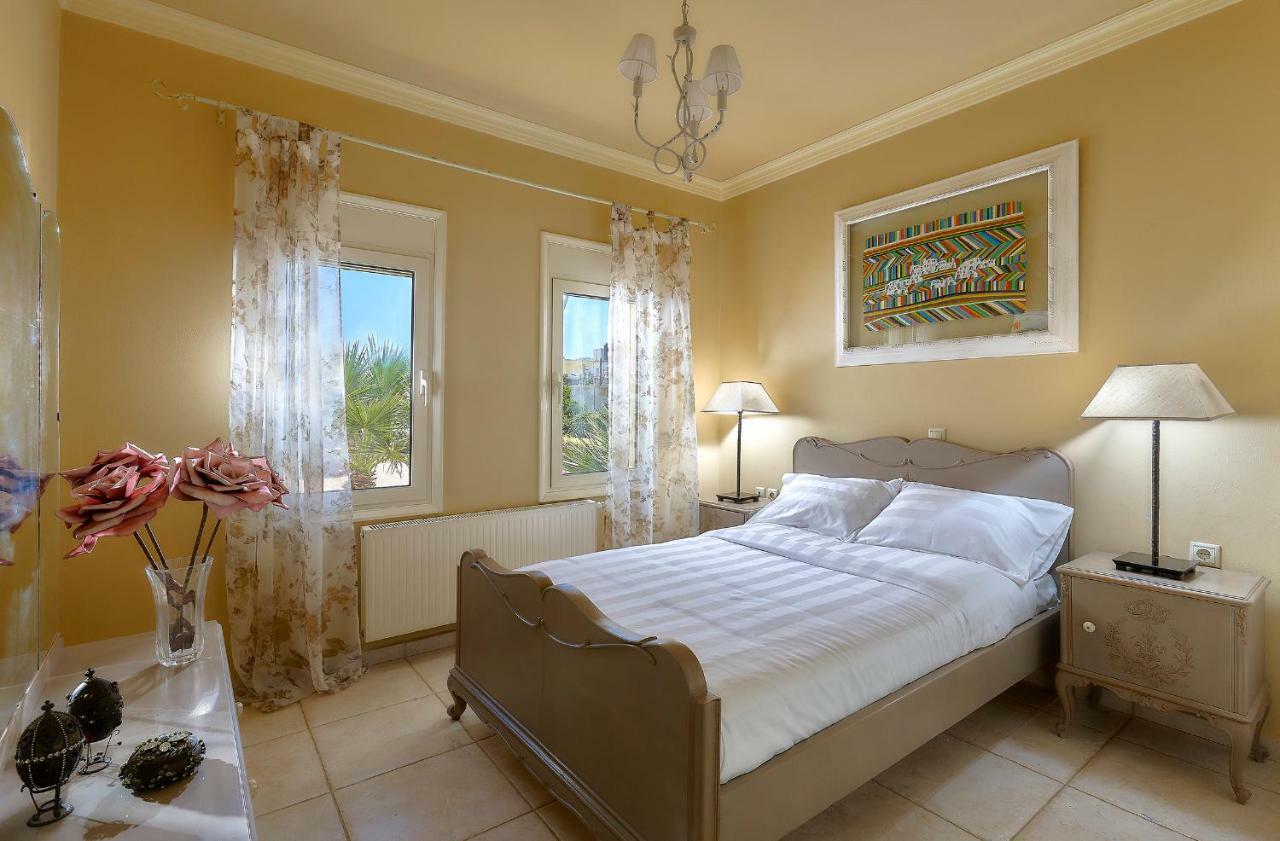 Villa Living E-Motion Gournes Gouvon Bagian luar foto